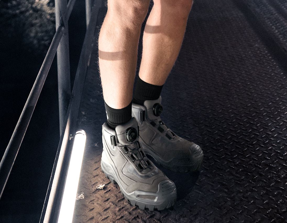 Schoenen: Metallica safety boots + graniet 1
