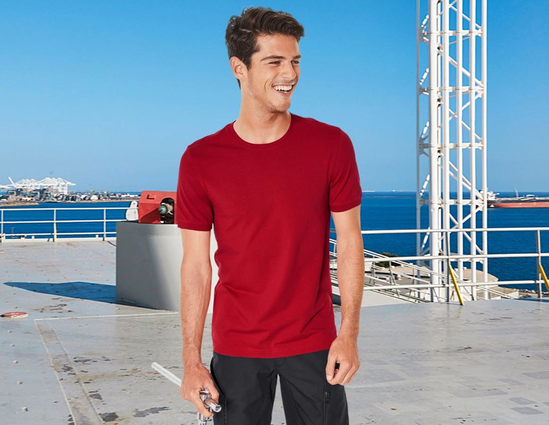 Bovenkleding: e.s. T-Shirt cotton stretch, slim fit + vuurrood