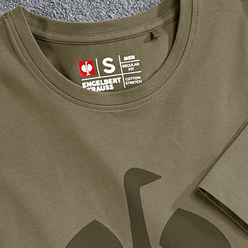 Bovenkleding: T-Shirt e.s.concrete + stipa-groen 2