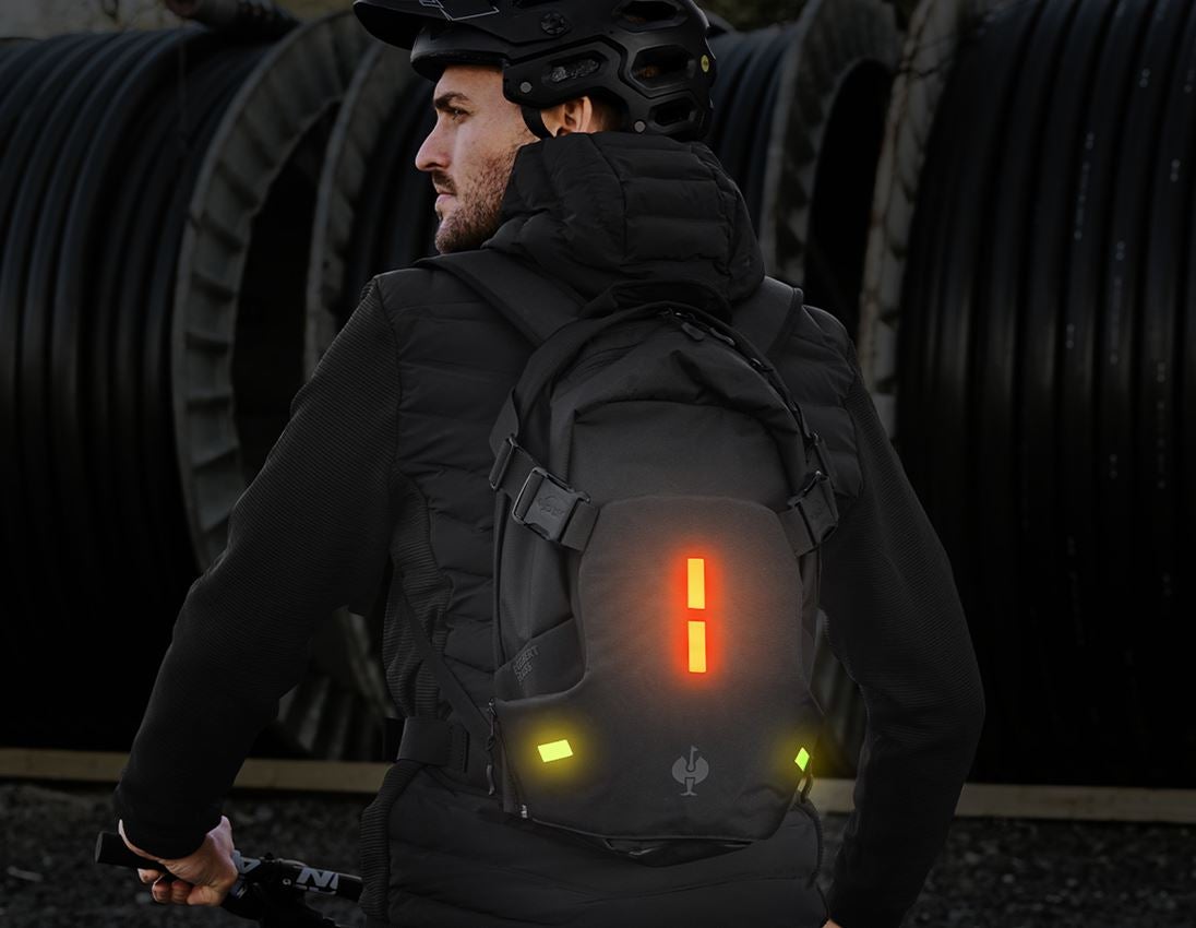 Accessoires: e.s. OLED Backpack + zwart